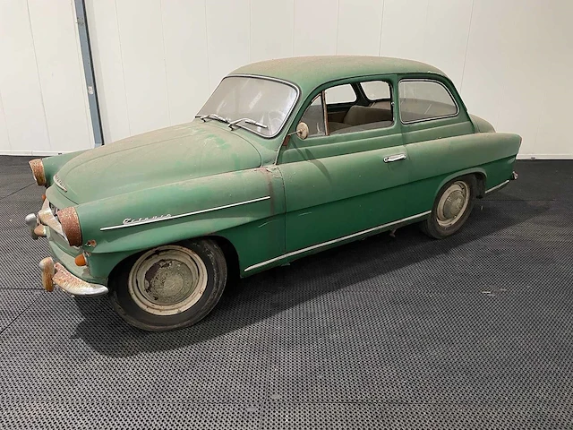 Skoda - octavia - oldtimer - afbeelding 1 van  25