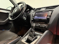 Skoda - octavia combi - 1.4 tsi - dsg - personenauto - 2013 - afbeelding 4 van  27