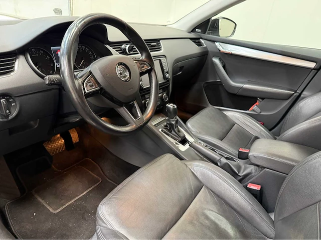 Skoda - octavia combi - 1.4 tsi - dsg - personenauto - 2013 - afbeelding 6 van  27