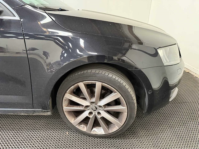 Skoda - octavia combi - 1.4 tsi - dsg - personenauto - 2013 - afbeelding 15 van  27