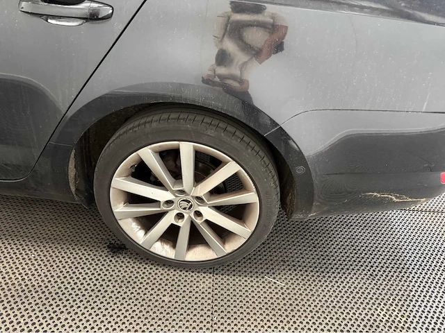 Skoda - octavia combi - 1.4 tsi - dsg - personenauto - 2013 - afbeelding 17 van  27