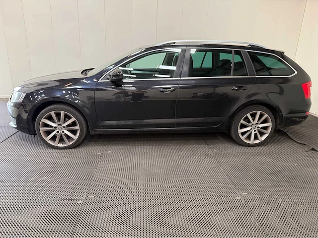 Skoda - octavia combi - 1.4 tsi - dsg - personenauto - 2013 - afbeelding 12 van  27