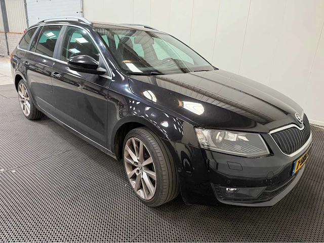 Skoda - octavia combi - 1.4 tsi - dsg - personenauto - 2013 - afbeelding 22 van  27