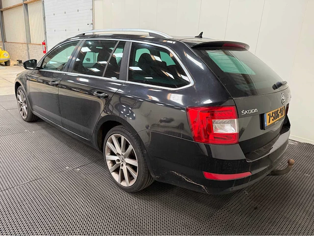 Skoda - octavia combi - 1.4 tsi - dsg - personenauto - 2013 - afbeelding 3 van  27