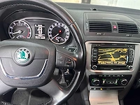 Skoda - octavia combi - 1.4 tsi elegance bns - 48-lfg-7 - afbeelding 12 van  15