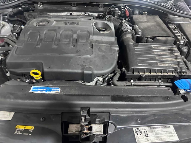 Skoda - octavia combi - 1.6 tdi grt amb. bns - kx-013-j - afbeelding 11 van  21