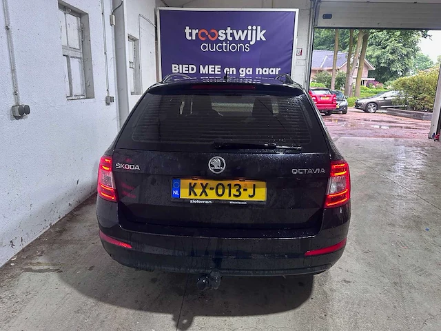 Skoda - octavia combi - 1.6 tdi grt amb. bns - kx-013-j - afbeelding 16 van  21
