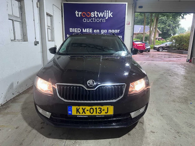 Skoda - octavia combi - 1.6 tdi grt amb. bns - kx-013-j - afbeelding 20 van  21