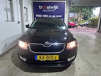 Skoda - octavia combi - 1.6 tdi grt amb. bns - kx-013-j - afbeelding 20 van  21