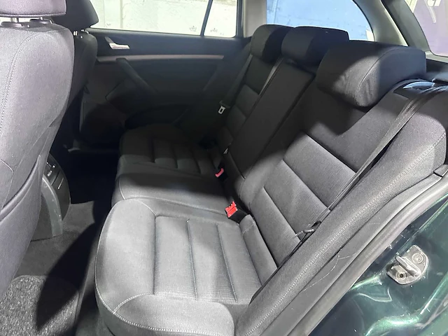 Skoda - octavia combi - 2.0 fsi elegance - 50-rj-nh - afbeelding 9 van  22