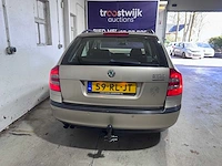 Skoda - octavia combi - 2.0 fsi elegance - 59-rl-jt - afbeelding 15 van  20