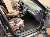 Skoda - octavia combi - elegance business line - personenauto - afbeelding 13 van  19
