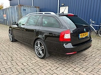 Skoda - octavia combi - elegance business line - personenauto - afbeelding 3 van  19