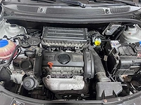 Skoda - roomster - 1.6-16v comfort - 95-xn-rv - afbeelding 9 van  17