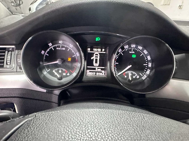 Skoda - superb combi - 1.8 tsi elegance bns - 69-nhd-9 - afbeelding 2 van  22