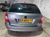 Skoda - superb combi - 1.8 tsi elegance bns - 69-nhd-9 - afbeelding 17 van  22