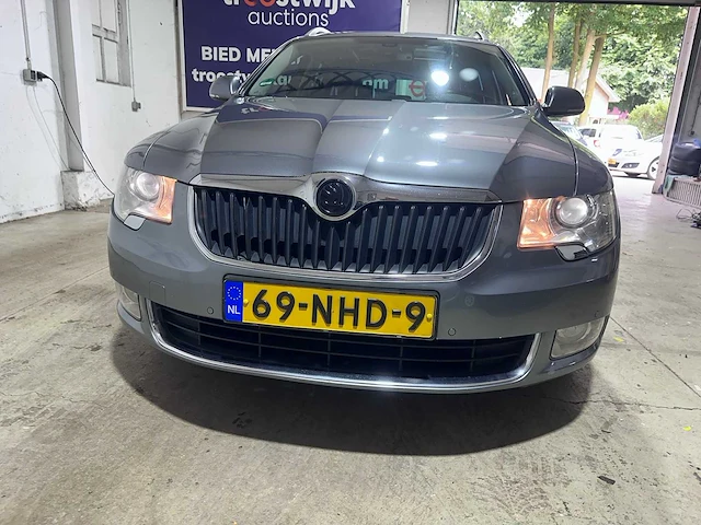 Skoda - superb combi - 1.8 tsi elegance bns - 69-nhd-9 - afbeelding 20 van  22
