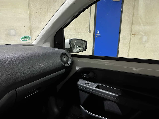 Skoda citigo 1.0 easy 60pk 2012, 40-zbx-7 - afbeelding 19 van  35