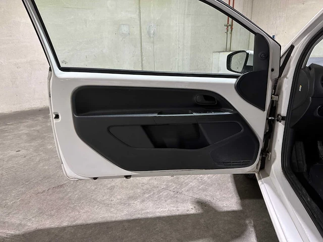 Skoda citigo 1.0 easy 60pk 2012, 40-zbx-7 - afbeelding 20 van  35
