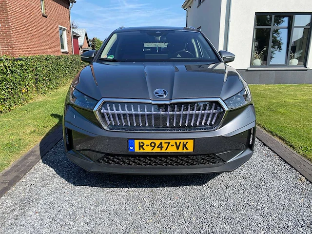 Skoda enyaq 80 - personenauto - 2023 - afbeelding 2 van  61
