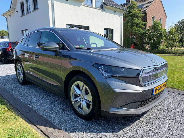 Skoda enyaq 80 - personenauto - 2023 - afbeelding 8 van  61