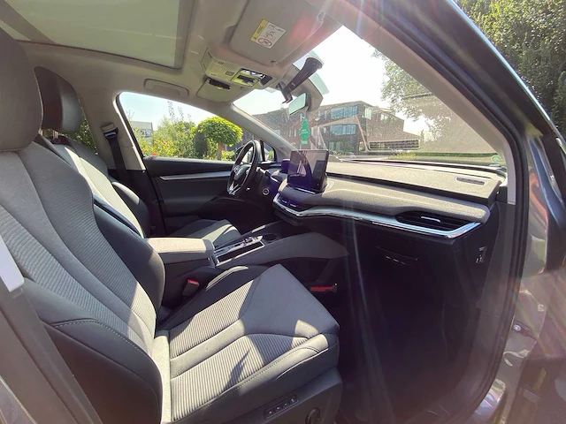 Skoda enyaq 80 - personenauto - 2023 - afbeelding 14 van  61