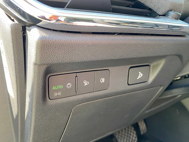 Skoda enyaq 80 - personenauto - 2023 - afbeelding 39 van  61