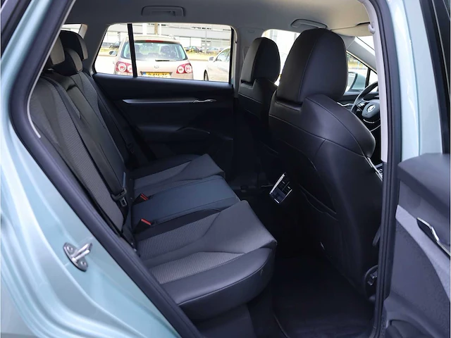 Skoda enyaq iv 60 full electric automaat 2022 - afbeelding 8 van  34