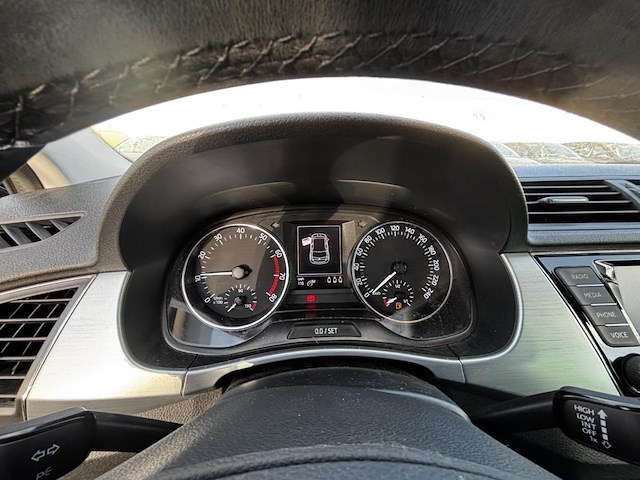 Skoda fabia 1.0i ambition,2016 - afbeelding 2 van  28