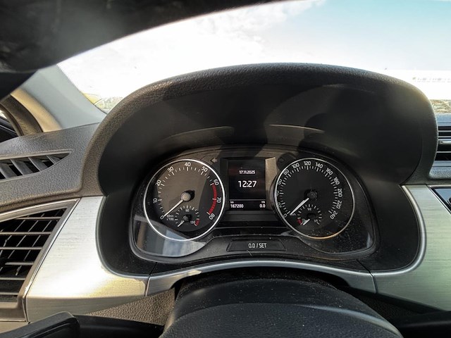 Skoda fabia 1.0i ambition,2016 - afbeelding 28 van  28