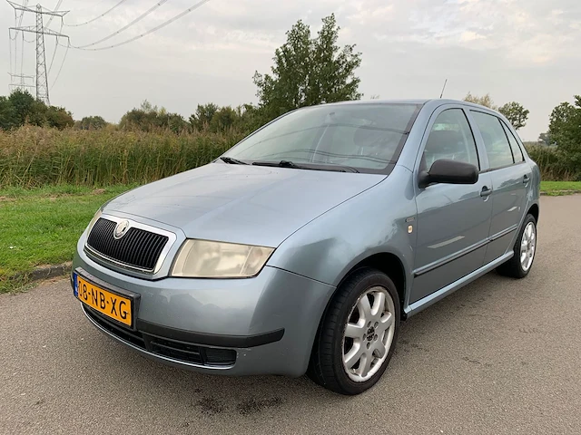 Skoda fabia 1.2 12v creation, 08-nb-xg - afbeelding 1 van  17