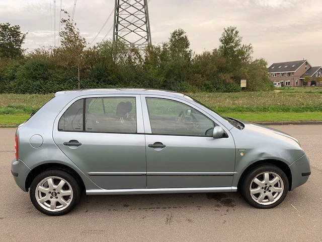 Skoda fabia 1.2 12v creation, 08-nb-xg - afbeelding 13 van  17