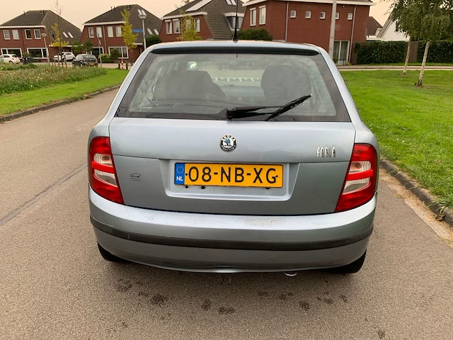 Skoda fabia 1.2 12v creation, 08-nb-xg - afbeelding 15 van  17