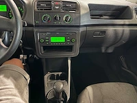 Skoda fabia 1.2-12v go, 83-rkb-4 - afbeelding 2 van  12