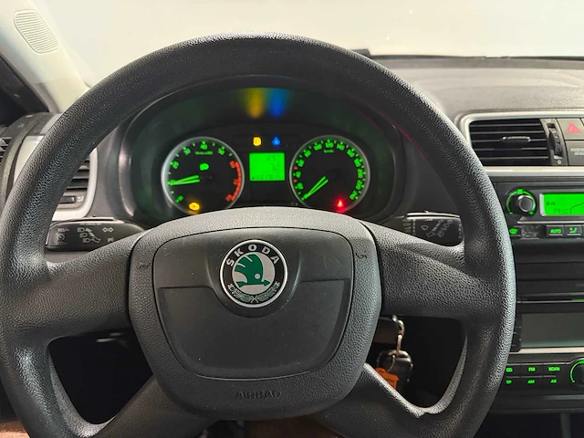 Skoda fabia 1.2-12v sprint, 65-lbh-6 - afbeelding 3 van  17