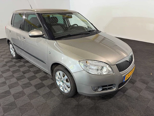 Skoda fabia 1.2-12v sprint, 65-lbh-6 - afbeelding 15 van  17