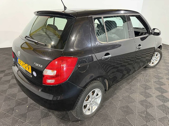 Skoda fabia 1.2 comfort, 06-jpg-9 - afbeelding 9 van  13