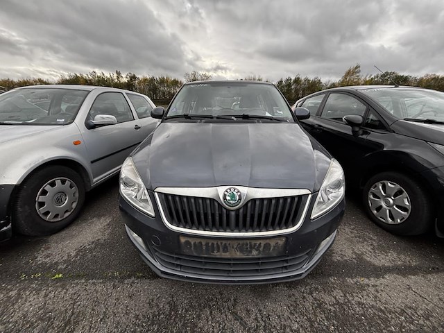 Skoda fabia 1.2i ambiente, 2011 - afbeelding 12 van  30