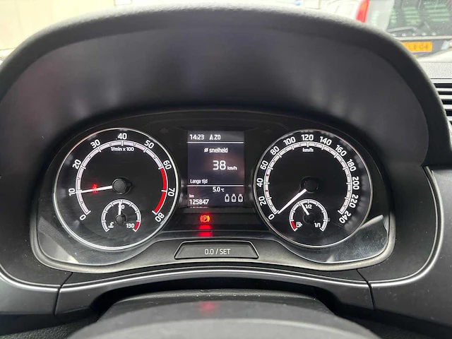 Skoda fabia combi 1.0 tsi business edition; k-641-xp - afbeelding 4 van  12