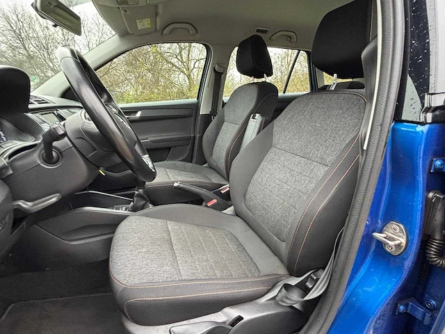 Skoda fabia combi 1.0 tsi business edition; k-641-xp - afbeelding 8 van  12