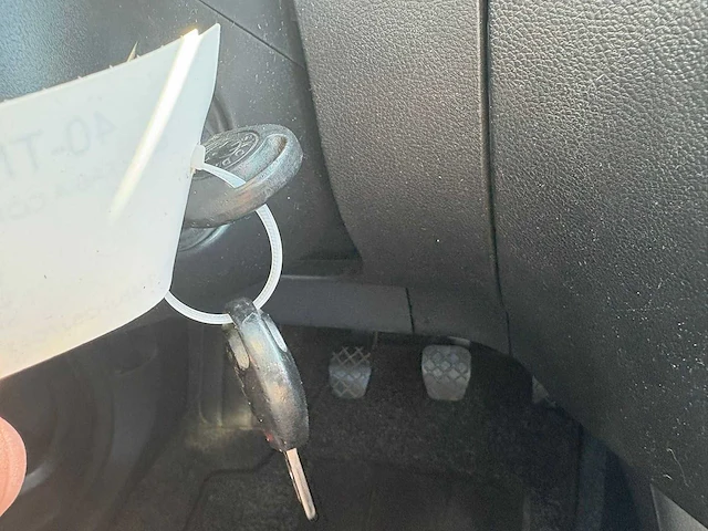 Skoda fabia combi 1.2-12v fresh , 40-tnh-1 - afbeelding 4 van  25