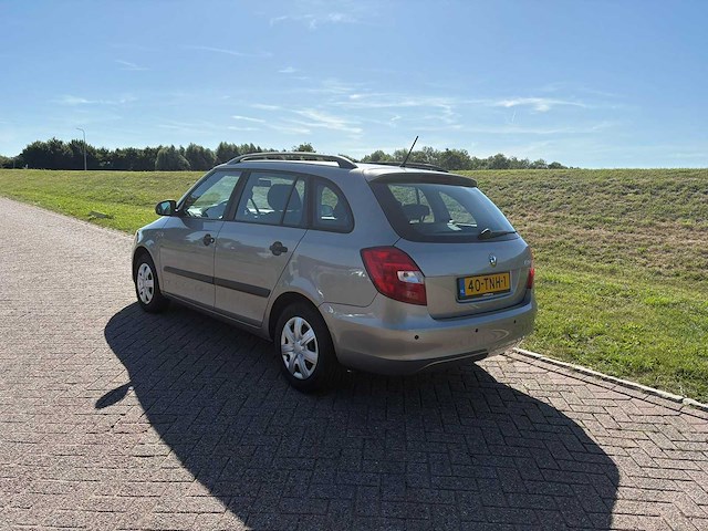 Skoda fabia combi 1.2-12v fresh , 40-tnh-1 - afbeelding 20 van  25