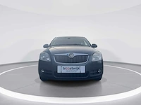 Skoda fabia combi 1.2-12v tour car 2009 | 05-jvd-8 - afbeelding 16 van  22