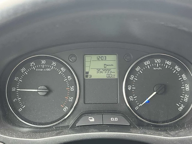 Skoda fabia combi 1.2 tdi greenline businessline car 2012 | 79-xgn-3 - afbeelding 3 van  23