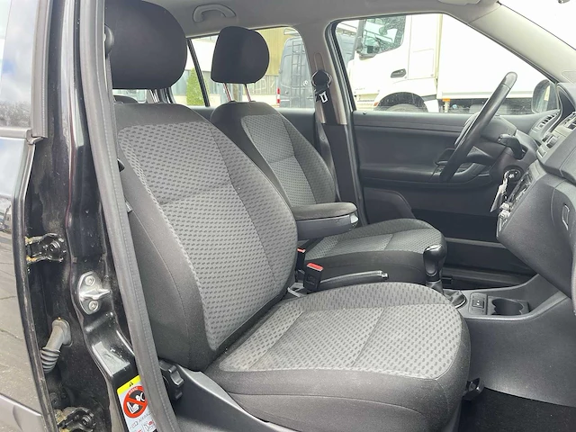 Skoda fabia combi 1.2 tdi greenline businessline car 2012 | 79-xgn-3 - afbeelding 15 van  23