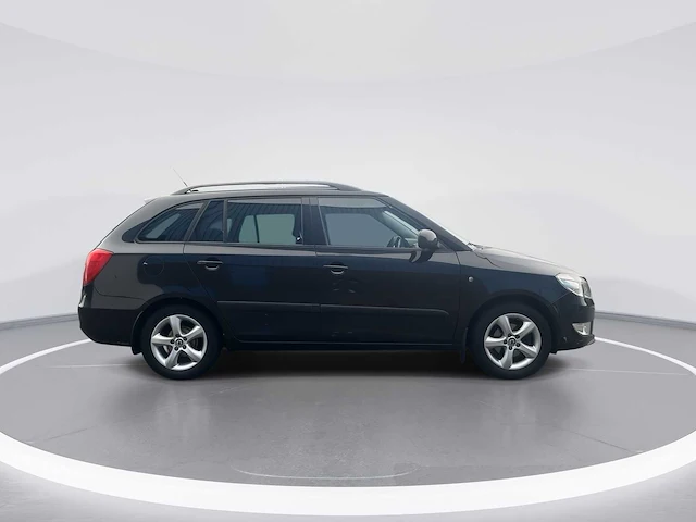 Skoda fabia combi 1.2 tdi greenline car 2010 | 37-npz-4 - afbeelding 24 van  24