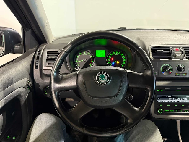 Skoda fabia combi 1.2 tsi style, 45-tzs-5 - afbeelding 2 van  13