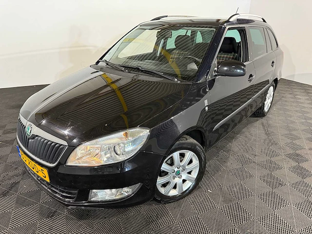 Skoda fabia combi 1.2 tsi style, 63-xdd-5 - afbeelding 1 van  14