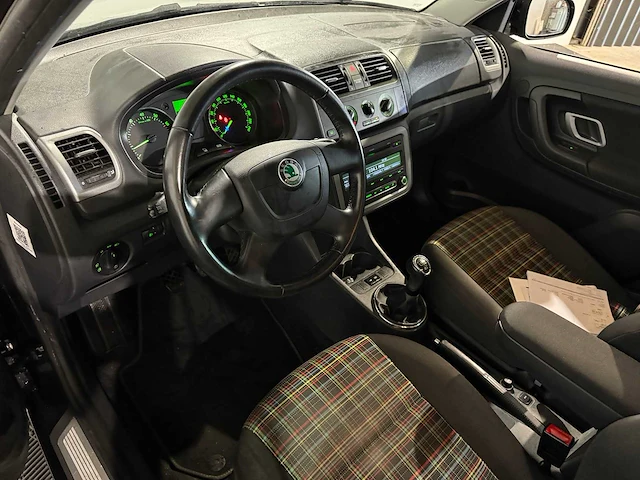 Skoda fabia combi 1.2 tsi style, 63-xdd-5 - afbeelding 14 van  14