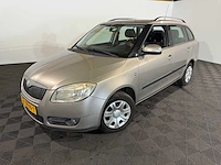 Skoda fabia combi 1.4-16v ambiente, 73-hkn-1 - afbeelding 1 van  18